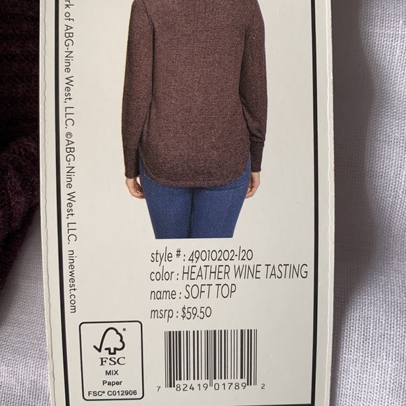 Soft Nine West top - Picture 3 of 3